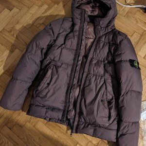 Stone island puffer jacket deep purple